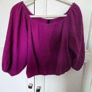 Bobi Los Angeles Off the Shoulder smocked top!